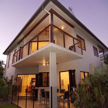 Hai Villa Port Douglas Kültér fotó